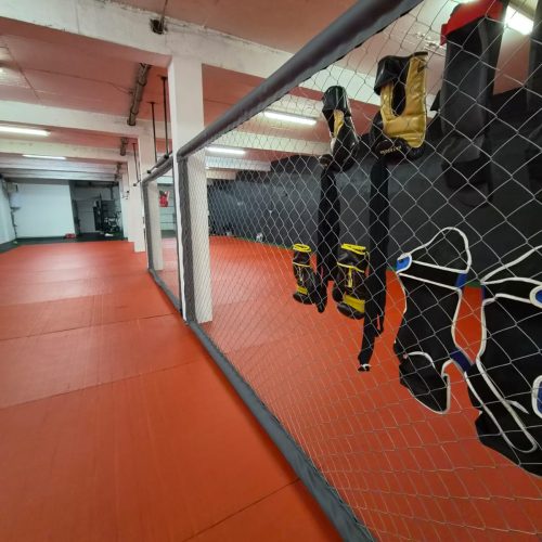MMA kavez uz žicu u sportskoj dvorani Split, Mizfits Jiu Jitsu akademija
